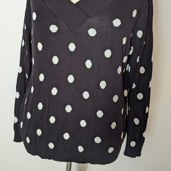 Fall! Double V-Neck Polka Dot Sweater - Picture 2 of 7